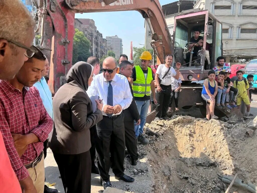 وزير الكهرباء يتفقد محطة جزيرة الدهب