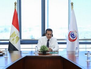 د. خالد عبدالغفار وزير الصحة