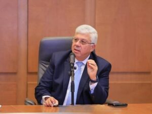 د. أيمن عاشور وزير التعليم العالي