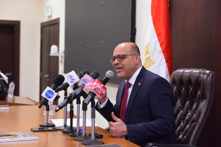 محمد جبران وزير العمل