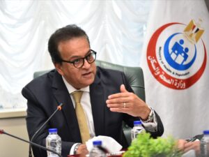 د. خالد عبدالغفار وزير الصحة