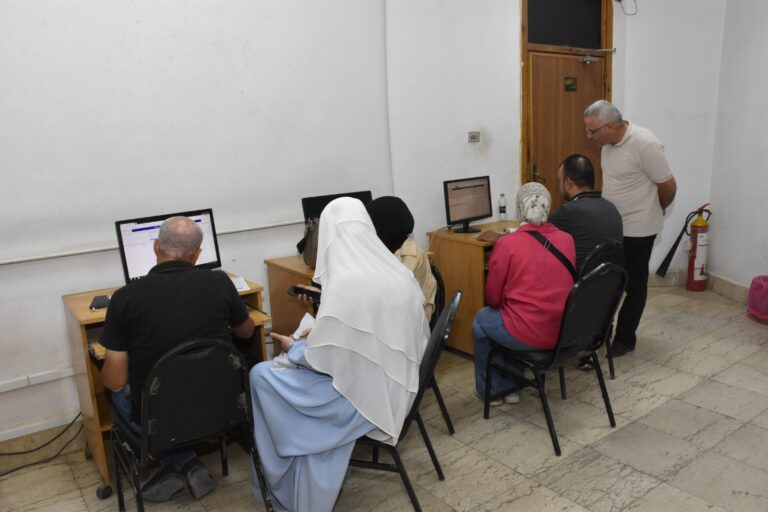 طلاب الثانوية العامة بمكتب التنسيق