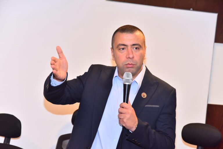 النائب أحمد بهاء شلبي