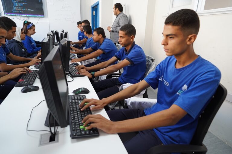 مدارس we التكنولوجية