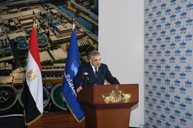 الفريق أسامة ربيع رئيس هيئة قناة السويس