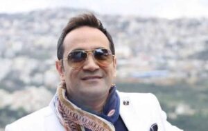 المطرب محمد عواد
