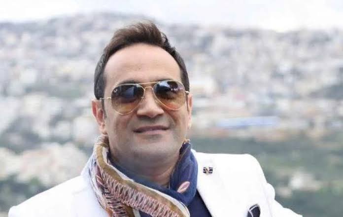 المطرب محمد عواد