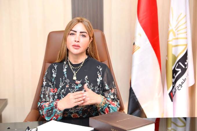 د. جيهان مديح رئيس حزب مصر أكتوبر