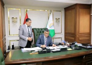 محافظ الجيزة خلال اعتماد النتيجة
