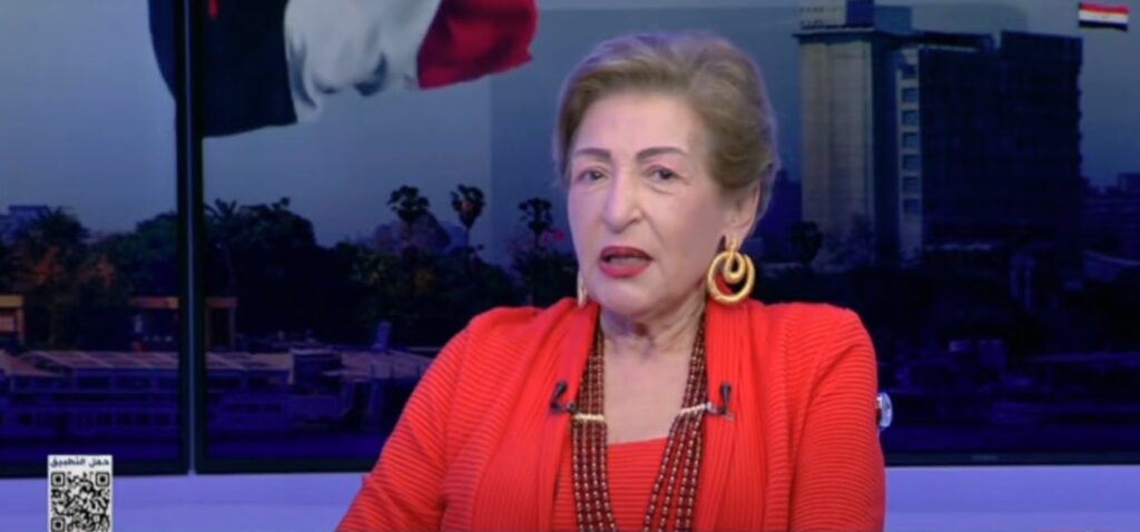 الفنانة ليلي عز العرب