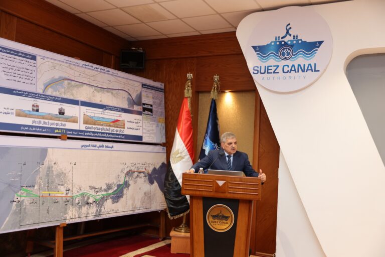 الفريق أسامة ربيع رئيس هيئة قناة السويس
