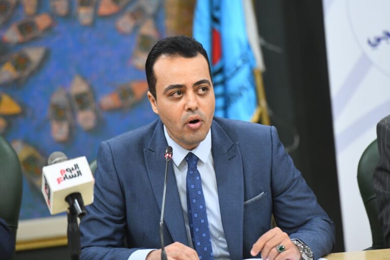 محمد السيد رئيس لجنة الشئون العربية