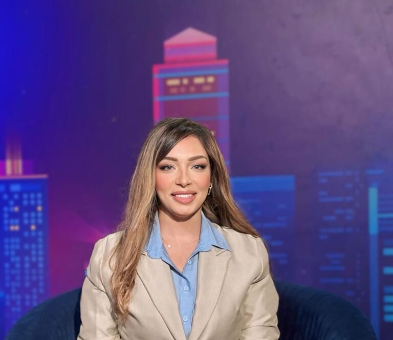 الإعلامية أنجل جمال