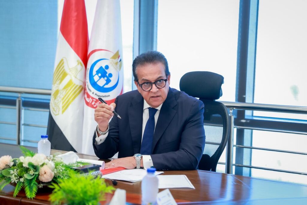 د. خالد عبدالغفار وزير الصحة والسكان