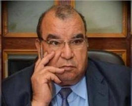 الكاتب الصحفي رفعت فياض