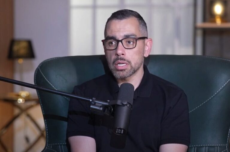 د. محمد فؤاد الخبير الاقتصادي