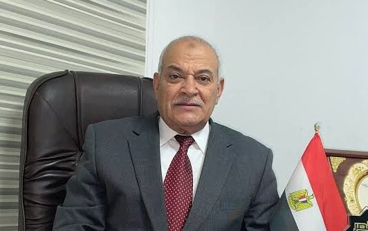 د. عبد العزيز السيد رئيس شعبة الدواجن