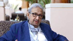 الفنان نور الشريف