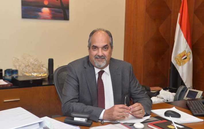 أيمن عبدالحميد نائب رئيس مجلس إدارة شركة التعمير