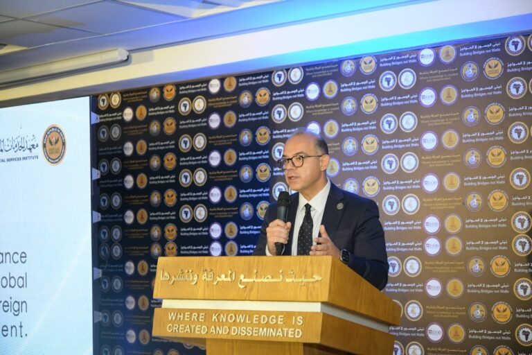 د. محمد فريد رئيس هيئة الرقابة المالية