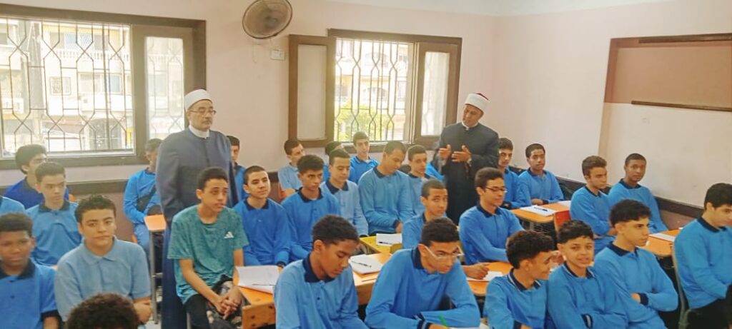طلاب المعاهد الأزهرية