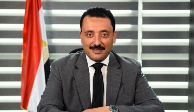 د. محمد رزق عضو مجلس الشيوخ