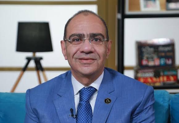 د. حسام حسني