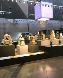 المتحف المصري الكبير