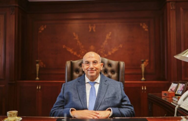 النائب أشرف عبد الغني عضو مجلس الشيوخ