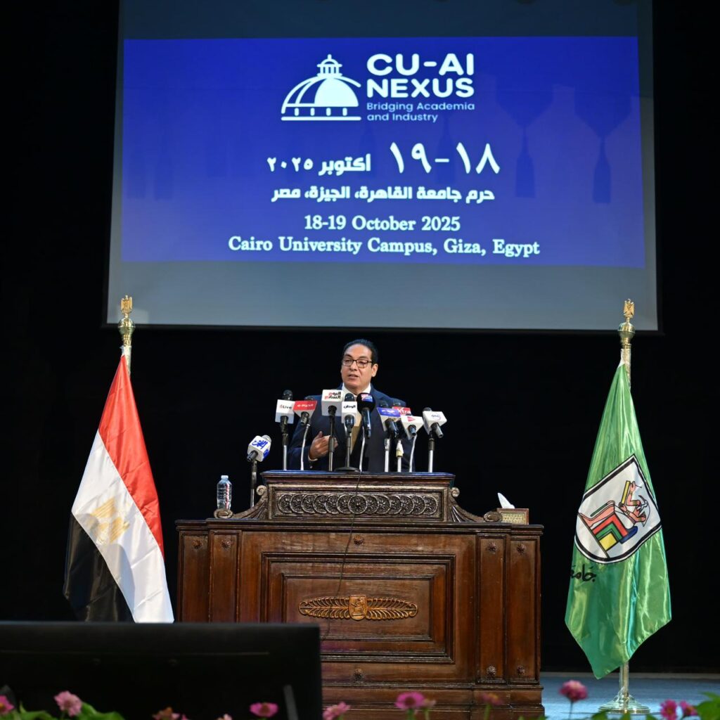 د. محمد سامي رئيس جامعة القاهرة