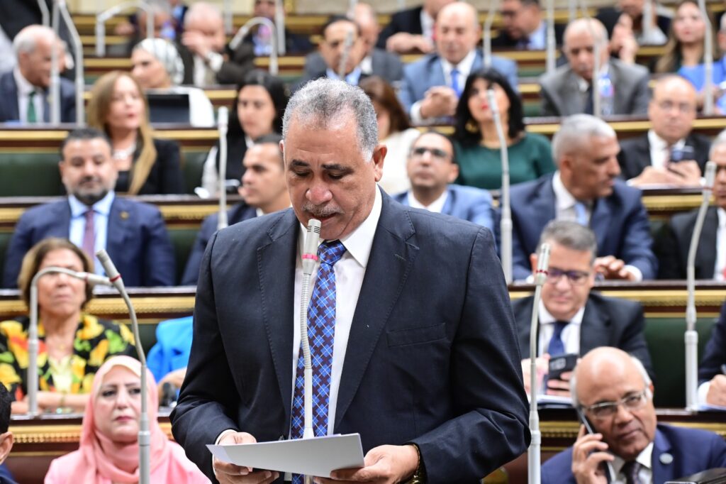 عبدالحليم علام نقيب المحامين