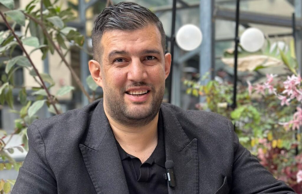 علاء الشيخ