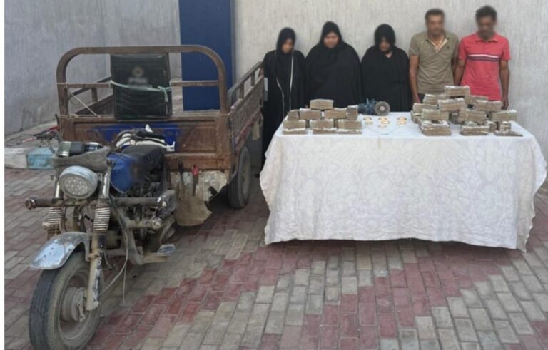 المتهمين