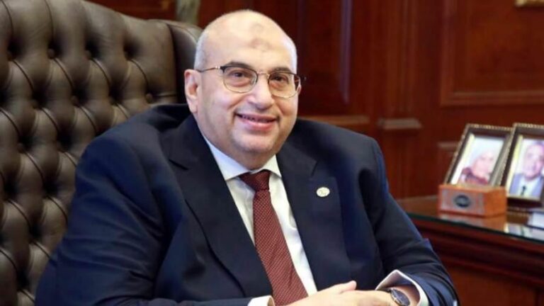 أشرف عبدالغني رئيس جمعية خبراء الضرائب