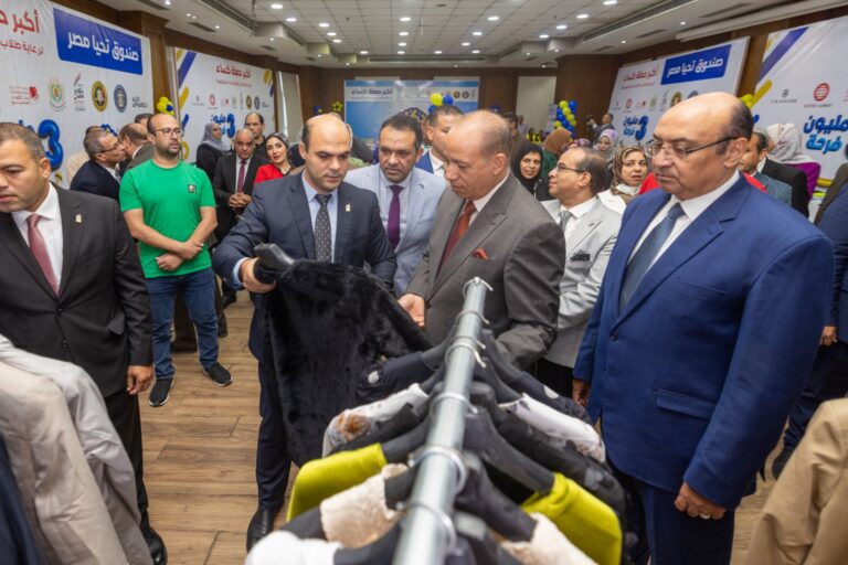طلاب جامعة المنصورة