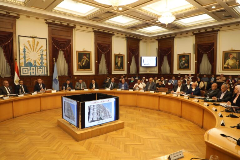 اجتماع المجلس التنفيذي لمحافظة القاهرة