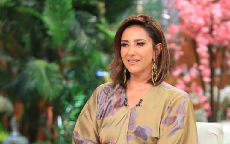 الفنانة حنان مطاوع