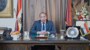 د. حسام صلاح عميد كلية الطب جامعة القاهرة