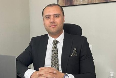 وسام كامل مدير الاستثمار بشركة النعيم