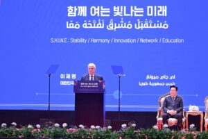 د. أيمن عاشور وزير التعليم العالي