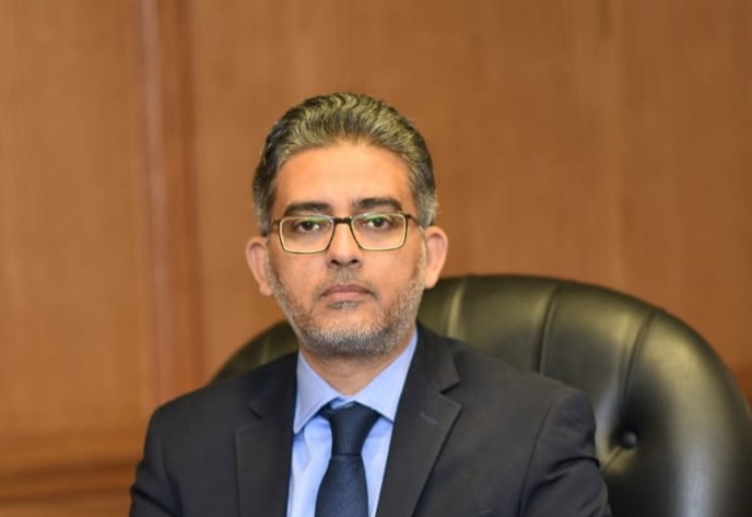 د. أحمد عبدالعزيز