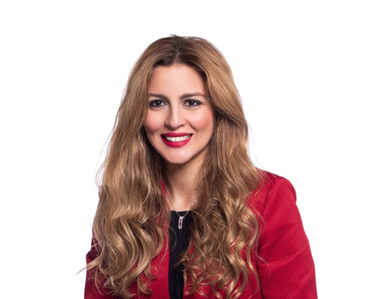 فاطمة الجولي