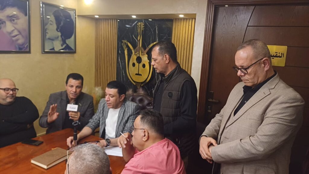 مصطفي كامل نقيب الموسيقيين