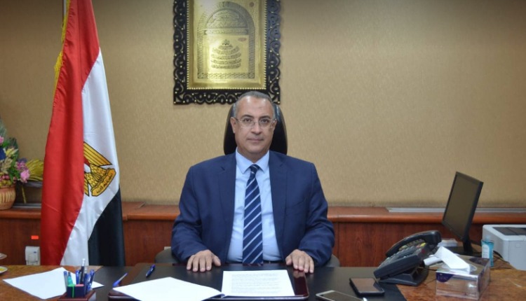 مصطفى أبو العزم