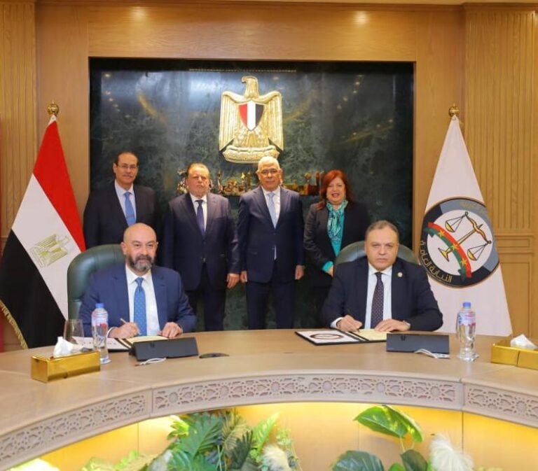 خلال توقيع البروتوكول