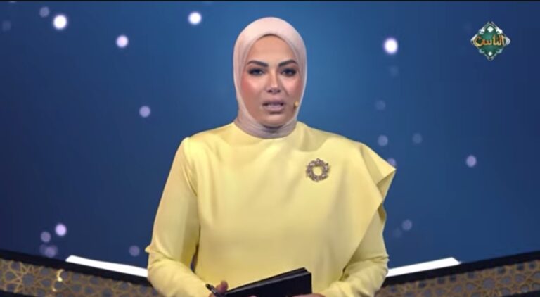 الإعلامية آية عبد الرحمن