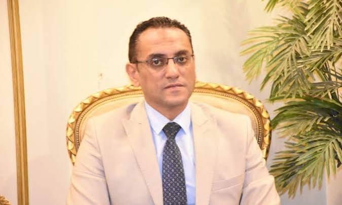 أحمد شوقي الخبير المصرفي