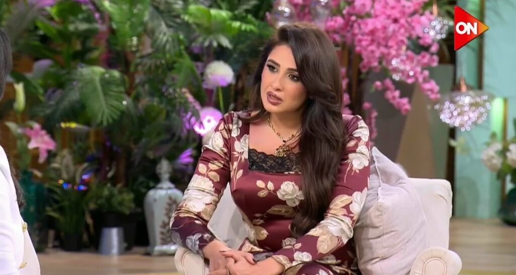 الفنانة ياسمين عبد العزيز