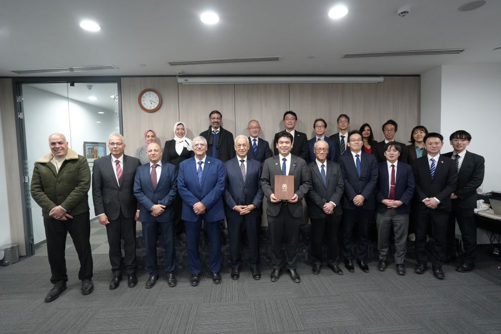 جانب من الزيارة