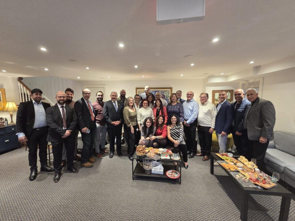 البعثة الكندية